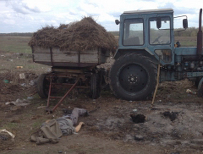В одном из населенных пунктов Соль-Илецкого района мужчину раздавило кузовом трактора